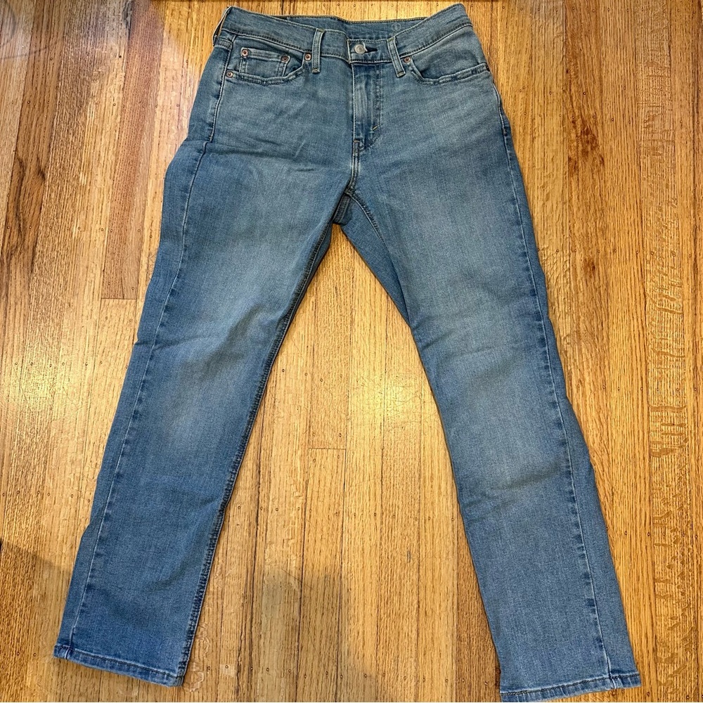 Levi’s 541 athletic taper